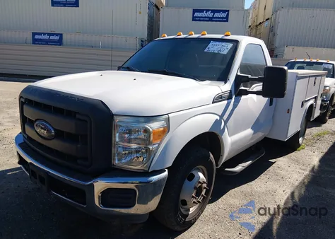 2016 Ford F-350 Chassis z USA, uszkodzony, nr VIN 1FDRF3G68GEC86660